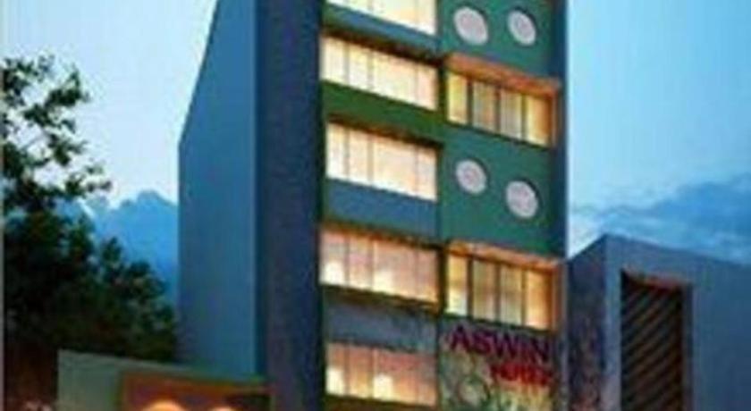 Aswin Hotel And Spa Makassar Exterior photo